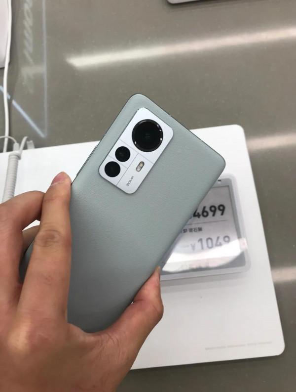 2599的小米8遠超蘋果4000元以下手機？6年老果粉不吹不黑談談體驗