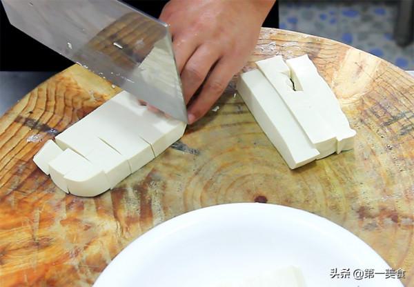 醬潑豆腐好不好吃關鍵在於醬汁,廚師長分享飯店配方,香辣鮮嫩 醬潑豆腐好不好吃關鍵在於醬汁,廚師長分享飯店配方,香辣鮮嫩