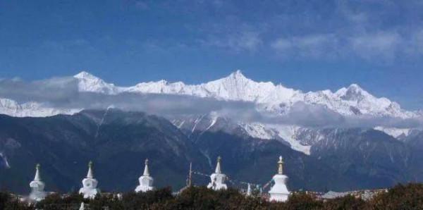 造化之功——梅里雪山。國內最美的100個地方 造化之功——梅里雪山。國內最美的100個地方