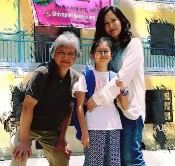 這十位明星都和經紀人在一起,姐弟戀濃度超標,有的祝福有的嘔吐 這十位明星都和經紀人在一起,姐弟戀濃度超標,有的祝福有的嘔吐