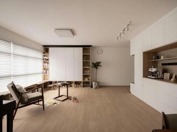 簡淨中架構起生活日常，實用滿滿的簡約風鋪裝案例