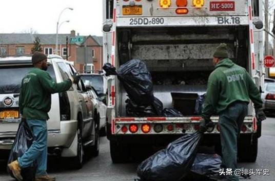 環衛工1年25萬美元,卻沒人願意幹?美國人:薪水與付出不成正比 環衛工1年25萬美元,卻沒人願意幹?美國人:薪水與付出不成正比