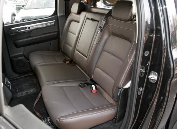 江淮悍途新增車型上市,外觀唬人難撐銷量重任 江淮悍途新增車型上市,外觀唬人難撐銷量重任