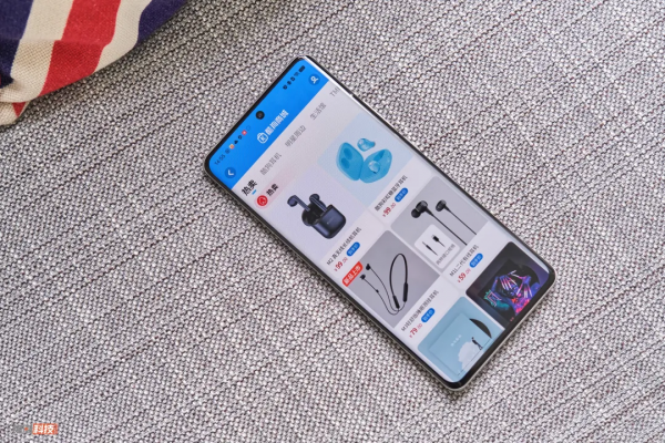 當中年人買了 AirPods，讓我勾起很多回憶