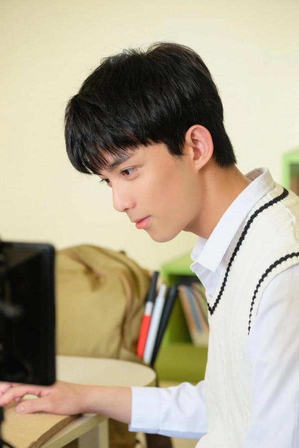 男朋友系列桌布&Verbar;快來接收吳磊的可愛與帥氣吧