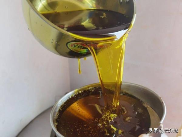 農村壓榨油香、風味口感好，和超市桶裝油相比，為什麼不健康？