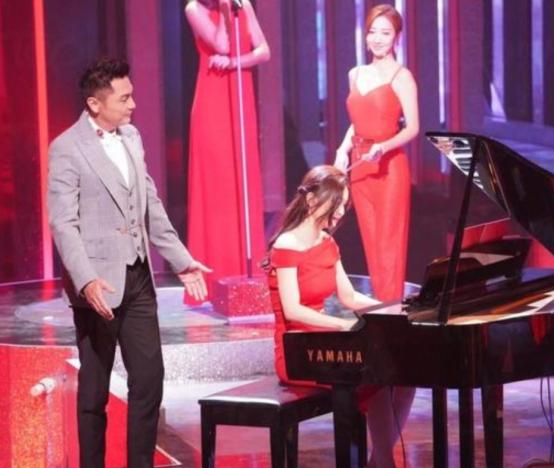 鍾麗緹女兒奪亞軍,關禮傑女兒選港姐,港圈星二代為何執著選美? 鍾麗緹女兒奪亞軍,關禮傑女兒選港姐,港圈星二代為何執著選美?