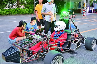 汽車專業人才培養要聚焦“新四化”