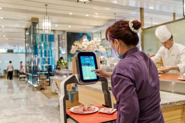 從酷到實用，獵戶星空服務機器人上崗10000&plus;家客戶變身智慧生產力