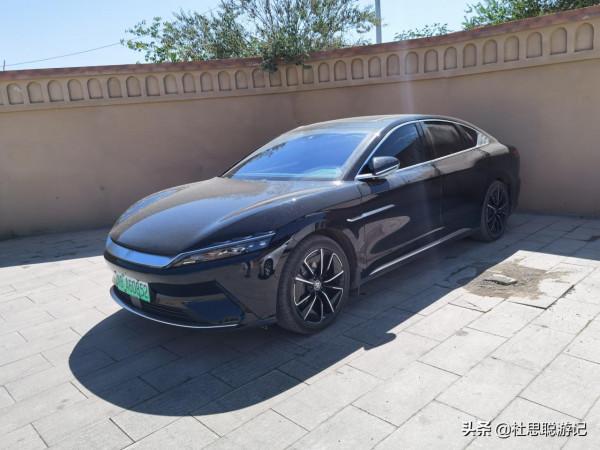 漢EV自駕新疆，離開新疆之前的兩個願望就是看棉花和吃羊肉串