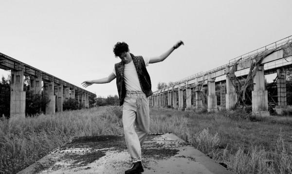 王一博登頂級男刊 王一博登頂級男刊