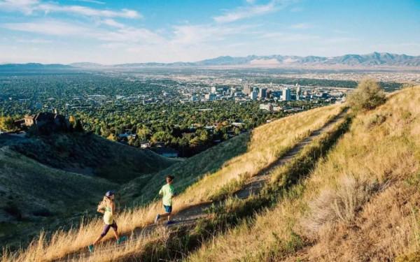 晨跑VS夜跑,哪個才更好? 晨跑VS夜跑,哪個才更好?