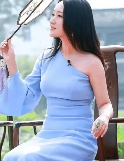 楊鈺瑩圖集：讓我輕輕的告訴你，楊鈺瑩年輕時候有多美？