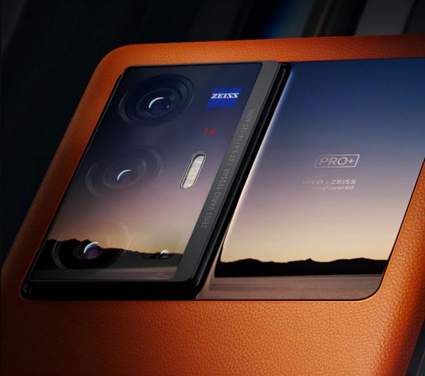 5000元以上手機價效比排名：小米11 Ultra第三