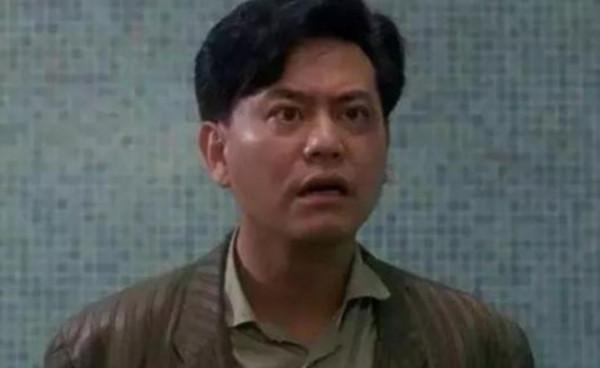 陳百祥：敢跟海盜做生意，70年代身家千萬，為幫譚詠麟擠兌張國榮