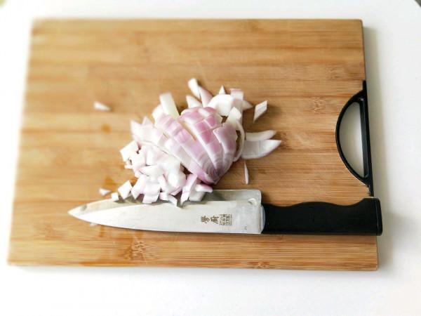 早起10分鐘給孩子做洋蔥雞蛋三明治,簡單快手,營養美味 早起10分鐘給孩子做洋蔥雞蛋三明治,簡單快手,營養美味