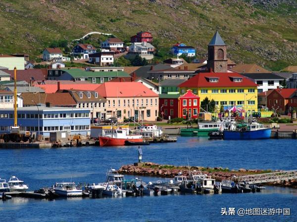 世界第二大國加拿大，為什麼容忍家門口三座島嶼被法國“霸佔”？