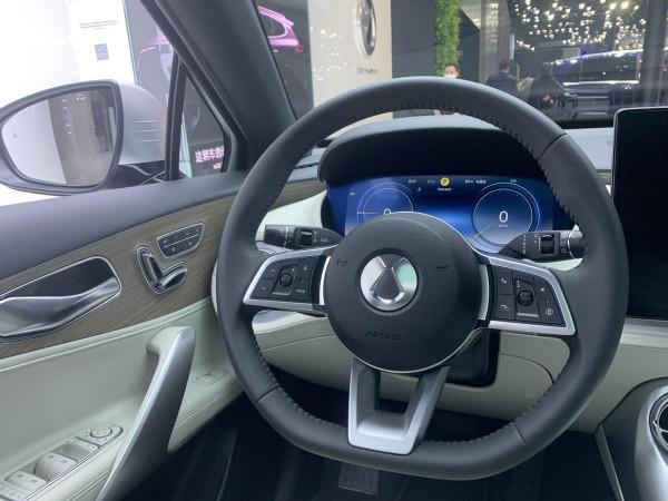 4.6s破百的騰勢X BEV，除了520km的續航里程，還有什麼優勢