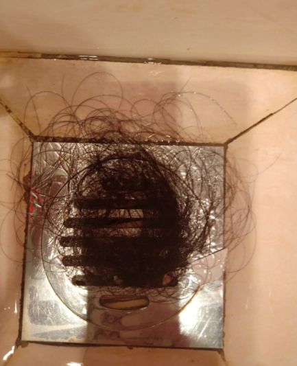 孕媽警惕！洗髮水“紅黑榜”，阿道夫口碑差，施華蔻質量有問題