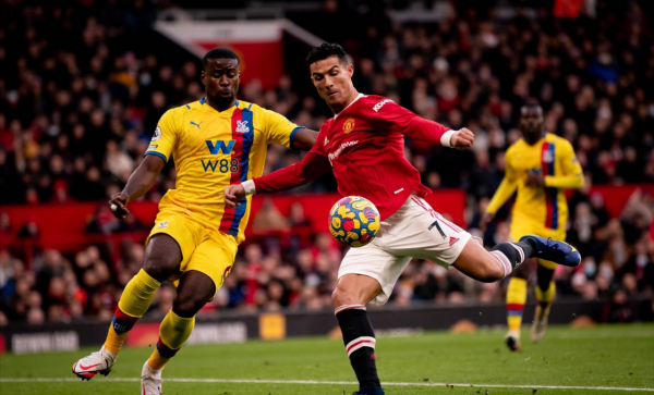 1-0！曼聯差點掉鏈子，創2大紀錄，C羅發揮低迷，新帥首秀不成功