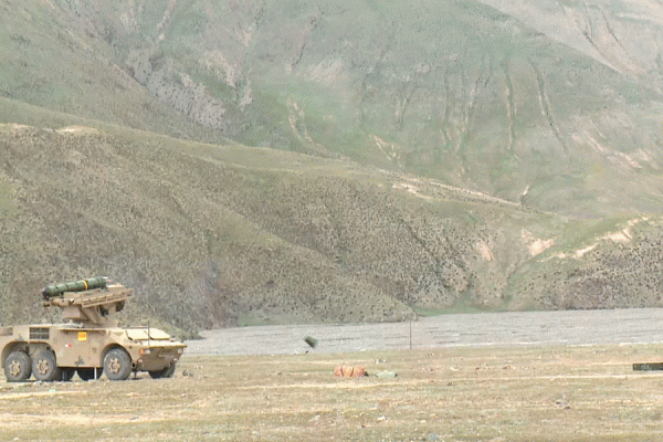 不上天的“飛行員”，卻成了戰友們心中的“崑崙飛鷹”