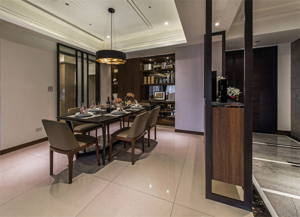 無主燈的設計是為了更明亮