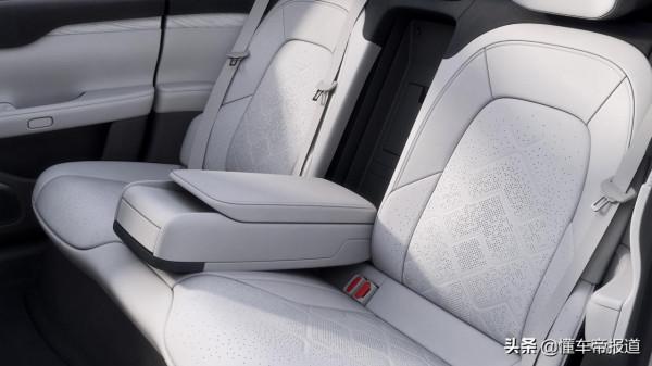 新車 | 未交付先“改款”!蔚來ET7明年3月28日交付,售44.8萬元起 新車 | 未交付先“改款”!蔚來ET7明年3月28日交付,售44.8萬元起