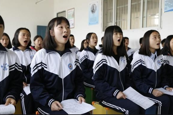 家長提議取消中考,希望義務教育延長至12年,官方給出明確答覆 家長提議取消中考,希望義務教育延長至12年,官方給出明確答覆