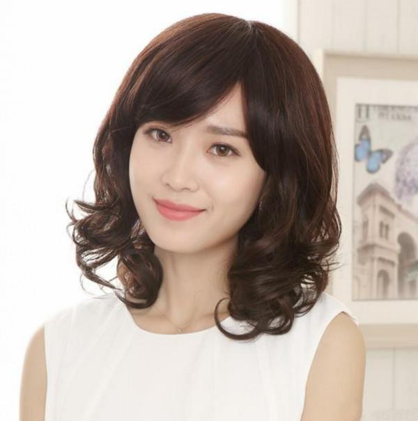 45歲的女人留什麼髮型?試試這4款髮型,端莊大氣顯年輕 45歲的女人留什麼髮型?試試這4款髮型,端莊大氣顯年輕