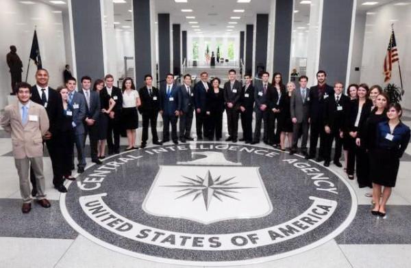 妻子回憶拉登被殺之夜：直升機軟迫降前，已經被聲音驚醒