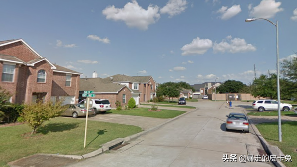 德克薩斯州女子被搶劫期間開槍打死男子，當局：可能與毒品有關