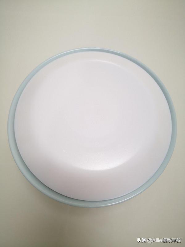 一把香蔥，教你做蔥油拌麵，食材簡單，一學就會，少油不膩又勁道