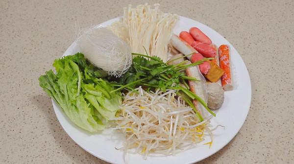 天氣寒冷,碰到這牛奶麻辣燙,我絕不手軟,真香!吃完渾身暖烘烘 天氣寒冷,碰到這牛奶麻辣燙,我絕不手軟,真香!吃完渾身暖烘烘