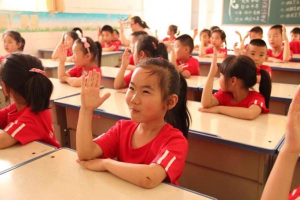 為何不建議小學生用“自動”鉛筆，原因在此，老師坦言會影響成績