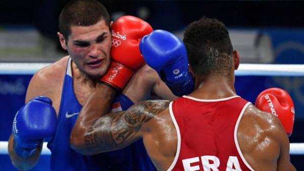 重量級世紀大戰正式敲定！奧運冠軍有望終結富里約書亞，比肩泰森