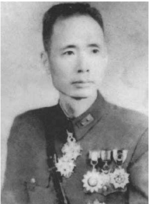 四野兵臨城下,蔣軍要求起義,我軍政委搖頭:你們只能投降 四野兵臨城下,蔣軍要求起義,我軍政委搖頭:你們只能投降
