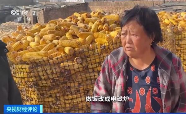 農村“火炕”採暖，歷史悠久，清潔能源大趨勢下，到底是該不該封