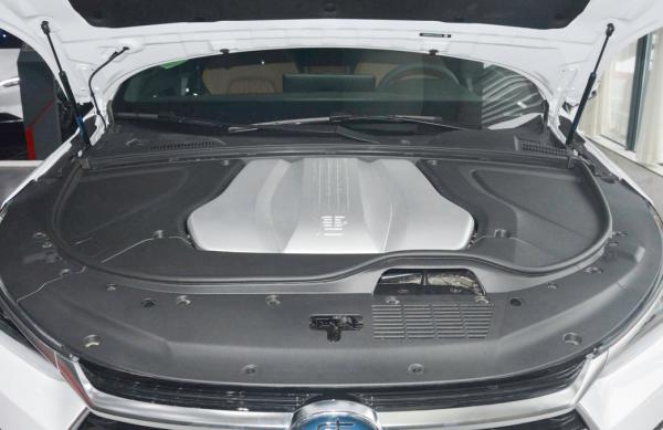 試駕比亞迪唐DM頂配,配7座+15.6英寸旋轉大屏,就是等車時間太長 試駕比亞迪唐DM頂配,配7座+15.6英寸旋轉大屏,就是等車時間太長