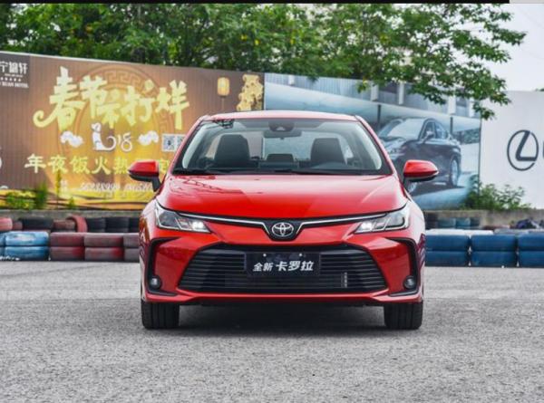 奕炫MAX正式上市，起售9.39萬對比豐田卡羅拉誰更有優勢？