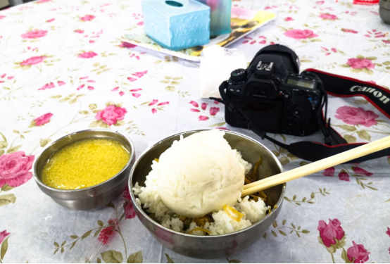 徒步五臺山，大霧中前行，風雲變幻，有計劃去的帶好裝備