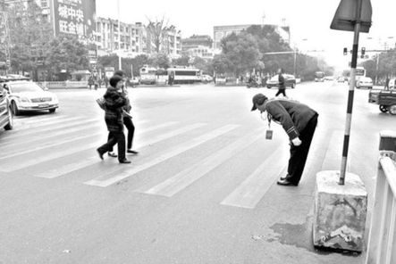 遭遇車禍,瀕死瞬間感覺不到痛,大腦還在放電影,有科學依據嗎? 遭遇車禍,瀕死瞬間感覺不到痛,大腦還在放電影,有科學依據嗎?