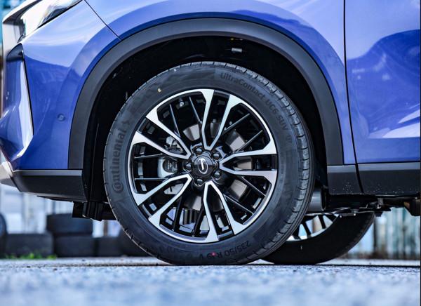 新款好看是好看,但1.5T配6擋自動需12萬多,傳祺GS4PLUS車能火嗎 新款好看是好看,但1.5T配6擋自動需12萬多,傳祺GS4PLUS車能火嗎