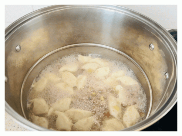 山西人的臘八節！吃&OpenCurlyDoubleQuote;1飯扔3物&rdquo;，網友：這才是祈福納祥來年好運