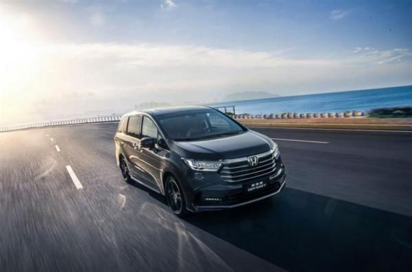 這溢位螢幕的誠意你看到了嗎？全新奧德賽上市23.58萬元起