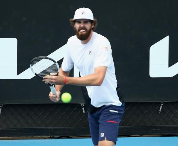 德約科維奇懸了！2米11網壇巨人橫掃日本無名之輩，費德勒也難了