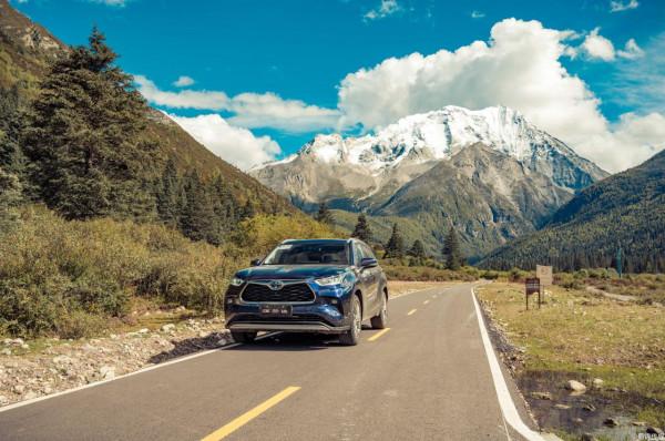 4000米高原試駕第四代漢蘭達，實測油耗僅為5.0L/100km