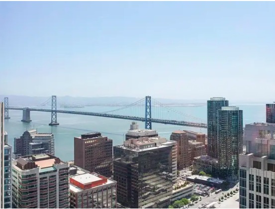 越扶越歪，偏離66釐米！這棟舊金山豪宅高樓，歪的有點控不住了