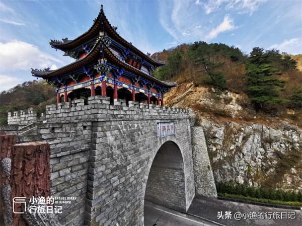 秦嶺秋天最美自駕公路，只有39公里，卻穿越中國南北