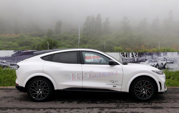 福特的這匹電馬，真的位元斯拉Model Y值得買嗎？