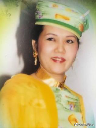 揭秘“愛家素食連鎖店”幕後的邪教頭目釋清海,聲稱腦子裡存在十個眼球 揭秘“愛家素食連鎖店”幕後的邪教頭目釋清海,聲稱腦子裡存在十個眼球